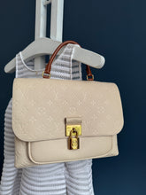 Lade das Bild in den Galerie-Viewer, LOUIS VUITTON MARIGNAN
