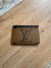 Lade das Bild in den Galerie-Viewer, LOUIS VUITTON CARDHOLDER
