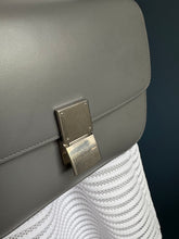 Lade das Bild in den Galerie-Viewer, CÉLINE BOX
