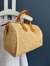 Lade das Bild in den Galerie-Viewer, LOUIS VUITTON SPEEDY 30 RAFFIA
