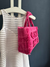 Lade das Bild in den Galerie-Viewer, CHANEL TWEED SHOPPER
