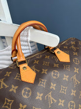 Lade das Bild in den Galerie-Viewer, LOUIS VUITTON SPEEDY 35
