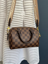 Lade das Bild in den Galerie-Viewer, LOUIS VUITTON SPEEDY 20

