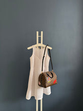 Lade das Bild in den Galerie-Viewer, LOUIS VUITTON WORLD TOUR SPEEDY 30
