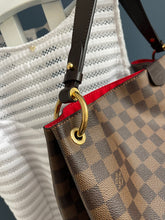 Lade das Bild in den Galerie-Viewer, LOUIS VUITTON GRACEFUL MM
