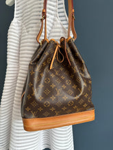 Lade das Bild in den Galerie-Viewer, LOUIS VUITTON NOÉ GRANDE
