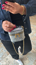 Lade das Bild in den Galerie-Viewer, LOUIS VUITTON MICRO VANITY
