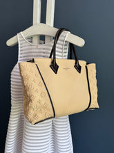 Lade das Bild in den Galerie-Viewer, LOUIS VUITTON W TOTE
