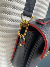 Lade das Bild in den Galerie-Viewer, LOUIS VUITTON MÉTIS EMPREINTE
