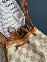 Lade das Bild in den Galerie-Viewer, LOUIS VUITTON NOÉ GRANDE
