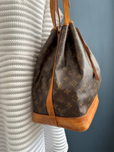 Lade das Bild in den Galerie-Viewer, LOUIS VUITTON NOÉ GRANDE
