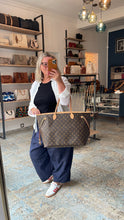 Lade das Bild in den Galerie-Viewer, LOUIS VUITTON NEVERFULL GM
