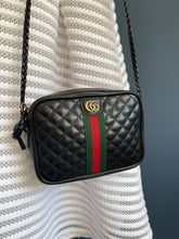 Lade das Bild in den Galerie-Viewer, GUCCI CAMERA BAG
