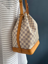 Lade das Bild in den Galerie-Viewer, LOUIS VUITTON NOÉ GRANDE
