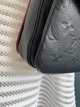 Lade das Bild in den Galerie-Viewer, LOUIS VUITTON MÉTIS EMPREINTE
