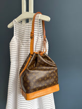 Lade das Bild in den Galerie-Viewer, LOUIS VUITTON NOÉ GEANDE
