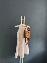 Lade das Bild in den Galerie-Viewer, LOUIS VUITTON DAUPHINE HOBO

