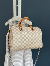 Lade das Bild in den Galerie-Viewer, LOUIS VUITTON SPEEDY 30 MIT SCHULTERRIEMEN
