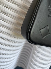 Lade das Bild in den Galerie-Viewer, MCM AREN CROSSBODY
