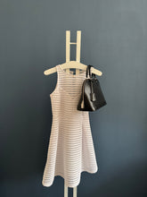 Lade das Bild in den Galerie-Viewer, LOUIS VUITTON ALMA PM
