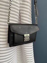 Lade das Bild in den Galerie-Viewer, MCM CROSSBODY/ GÜRTELTASCHE
