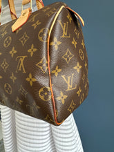 Lade das Bild in den Galerie-Viewer, LOUIS VUITTON SPEEDY 25
