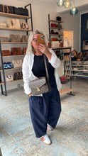 Lade das Bild in den Galerie-Viewer, LOUIS VUITTON MÉTIS
