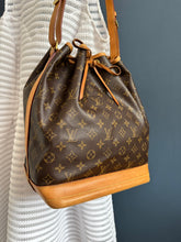 Lade das Bild in den Galerie-Viewer, LOUIS VUITTON NOÉ GRANDE
