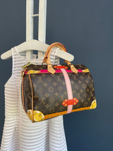 Lade das Bild in den Galerie-Viewer, LOUIS VUITTON SPEEDY 30 SUMMER TRUNK
