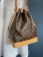 Lade das Bild in den Galerie-Viewer, LOUIS VUITTON NOÉ GRANDE
