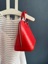 Lade das Bild in den Galerie-Viewer, LOUIS VUITTON ALMA PM
