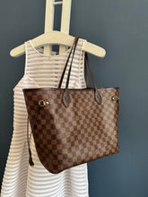 Lade das Bild in den Galerie-Viewer, LOUIS VUITTON NEVERFULL MM
