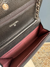 Lade das Bild in den Galerie-Viewer, CHANEL WOC
