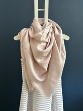 Lade das Bild in den Galerie-Viewer, LOUIS VUITTON MONOGRAM CLASSIC
