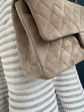 Lade das Bild in den Galerie-Viewer, CHANEL DOUBLE FLAP MEDIUM WILDLEDER
