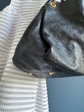 Lade das Bild in den Galerie-Viewer, LOUIS VUITTON ARTSY EMPREINTE
