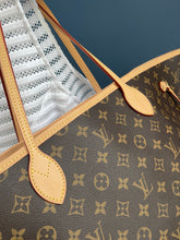 Lade das Bild in den Galerie-Viewer, LOUIS VUITTON NEVERFULL GM
