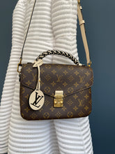 Lade das Bild in den Galerie-Viewer, LOUIS VUITTON MÉTIS CREME
