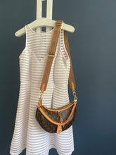 Lade das Bild in den Galerie-Viewer, LOUIS VUITTON LOOPING
