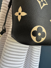Lade das Bild in den Galerie-Viewer, LOUIS VUITTON NEVERFULL MM
