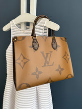 Lade das Bild in den Galerie-Viewer, LOUIS VUITTON ONTHEGO MM

