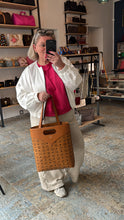 Lade das Bild in den Galerie-Viewer, MCM SHOPPER
