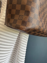 Lade das Bild in den Galerie-Viewer, LOUIS VUITTON NEVERFULL MM
