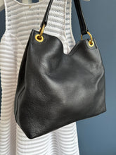 Lade das Bild in den Galerie-Viewer, PRADA BAG
