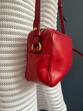 Lade das Bild in den Galerie-Viewer, PRADA CROSSBODY
