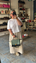Lade das Bild in den Galerie-Viewer, CÉLINE TRAPÈZE
