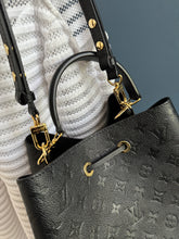 Lade das Bild in den Galerie-Viewer, LOUIS VUITTON NÉONOÉ
