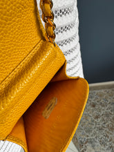 Lade das Bild in den Galerie-Viewer, CHANEL CASE
