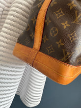 Lade das Bild in den Galerie-Viewer, LOUIS VUITTON NOÉ GRANDE
