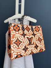 Lade das Bild in den Galerie-Viewer, LOUIS VUITTON ONTHEGO GM CRAFTY
